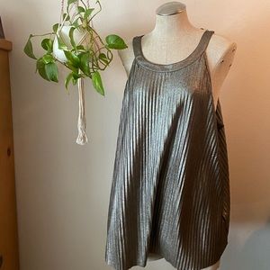 NWT Beautiful Torrid Gold Metallic Goddess Tank Blouse Shirt